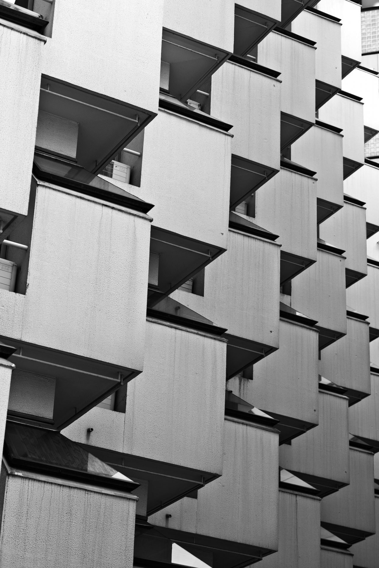 this image is used to align text https://practice.probeyservices.in/wp-content/uploads/2026/03/modern-architecture.jpg